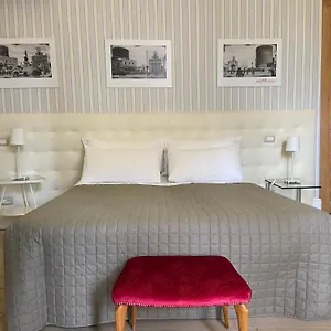 https://bb-porta-baresana.barihotels.org
